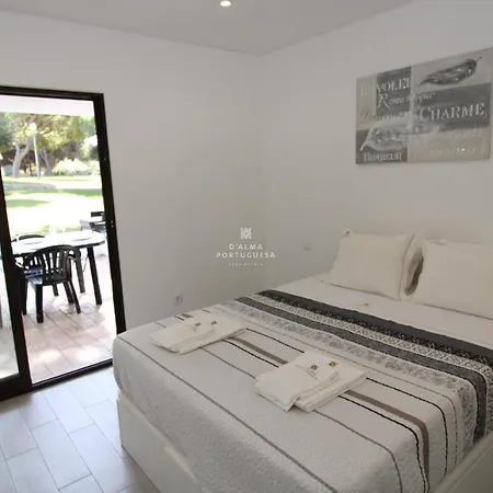 Açoteias Dalma Pine Tree Apartamento